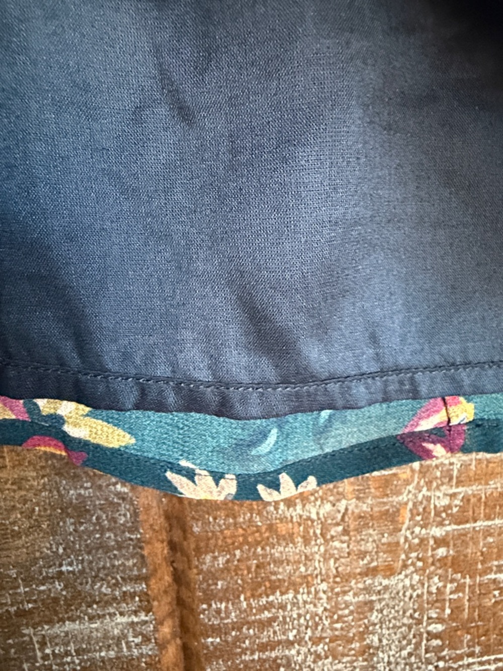 FARM Rio Navy Multicolor Parrot Print Blouse with Pink Accents - Picture 10 of 12